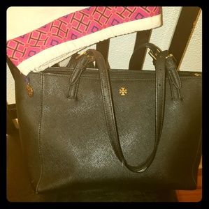 Tory Burch Tote York Shoulder Bag - Small